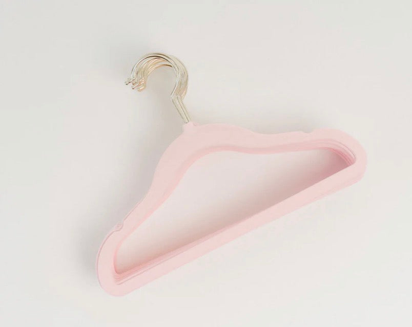Children’s velvet hangers